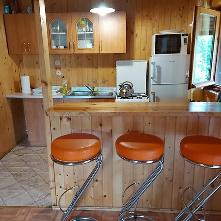 Сasa de vacaciones Urokliwy Nad Jeziorem Tuchomskim Warzenko