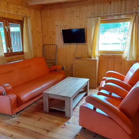 Urokliwy Nad Jeziorem Tuchomskim * Warzenko